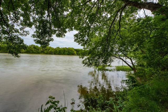 624 N US Highway 281, Johnson City, TX 78636 - water view