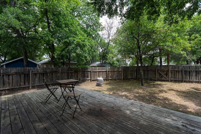 716 W 35th St, Austin, TX 78705 - deck featuring a fenced backyard