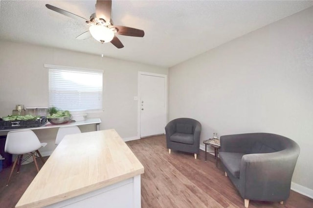 2401 Manor Rd Unit 132A, Austin, TX 78722 - photo 2