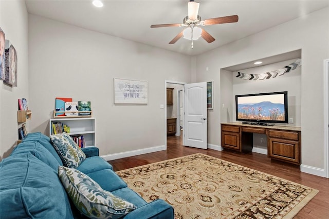 240 Maeves Way, Austin, TX 78737 - living area with dark wood-style flooring, a ceiling fan, baseboards, and recessed lighting