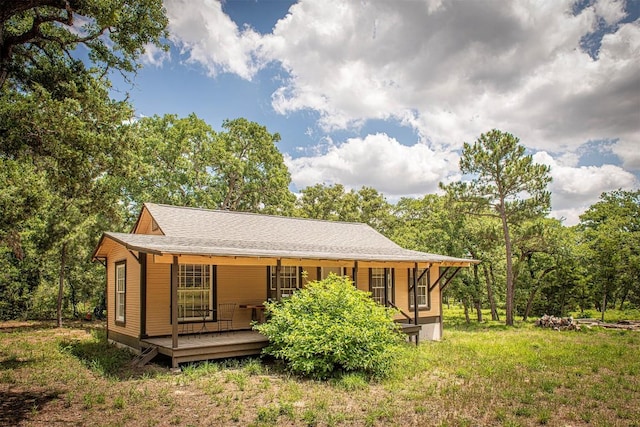 914 Sand Hills Rd, Red Rock, TX 78662 - view of rear view of property