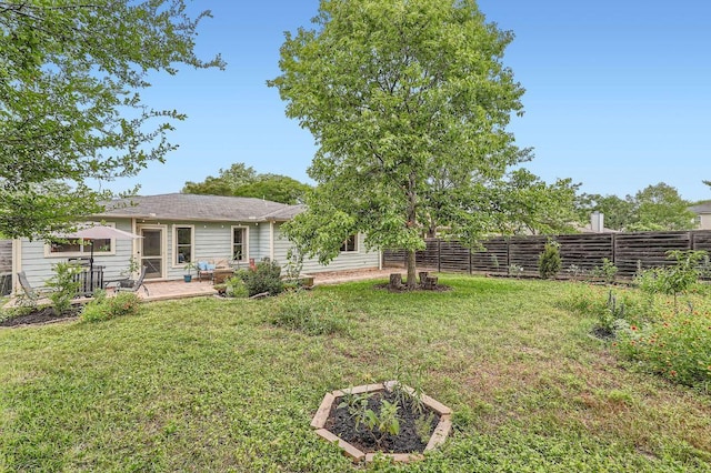 7605 Clydesdale Dr, Austin, TX 78745 - view of yard featuring a patio area