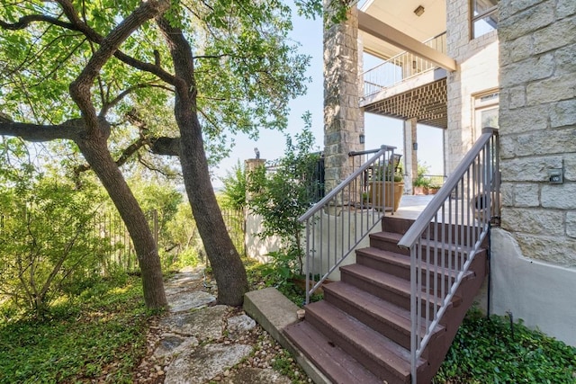 6605 W Courtyard Dr, Austin, TX 78730 - deck featuring stairway