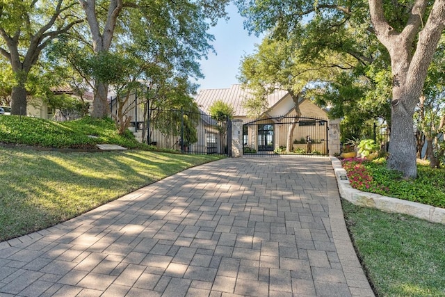 6605 W Courtyard Dr, Austin, TX 78730 - view of front of property featuring a gate
