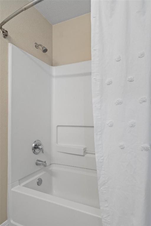 401 Buttercup Creek Blvd Unit 1005, Cedar Park, TX 78613 - bathroom with shower / bath combo