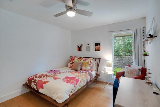 2502 Side Cv, Austin, TX 78704 - bedroom featuring light wood-type flooring, baseboards, and a ceiling fan