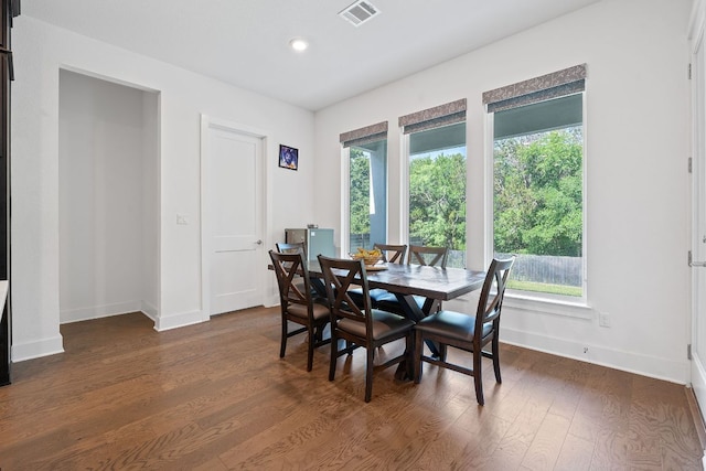 1616 Illawarra Way, Leander, TX 78641 - dining room with baseboards, dark wood finished floors, and recessed lighting