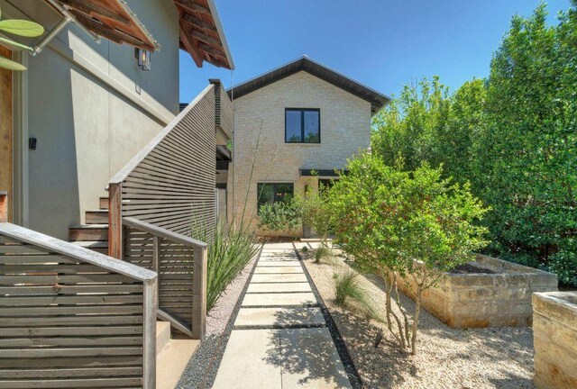 2309 S 4th St, Austin, TX 78704 - view of patio with a vegetable garden