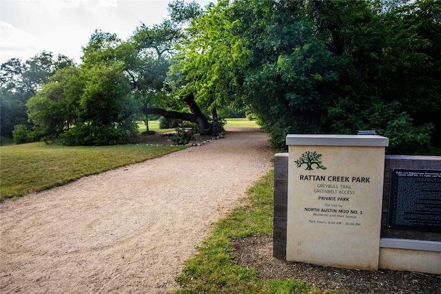 13269 Kerrville Folkway, Austin, TX 78729 - surrounding community with a lawn