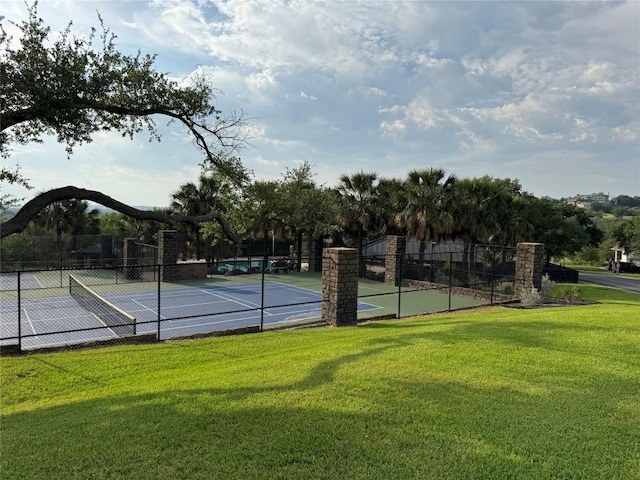 3318 Bay W Blvd, Horseshoe Bay, TX 78657 - view of tennis court