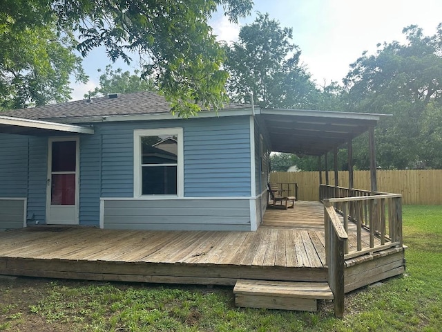762 E Walnut St, La Grange, TX 78945 - wooden terrace featuring fence