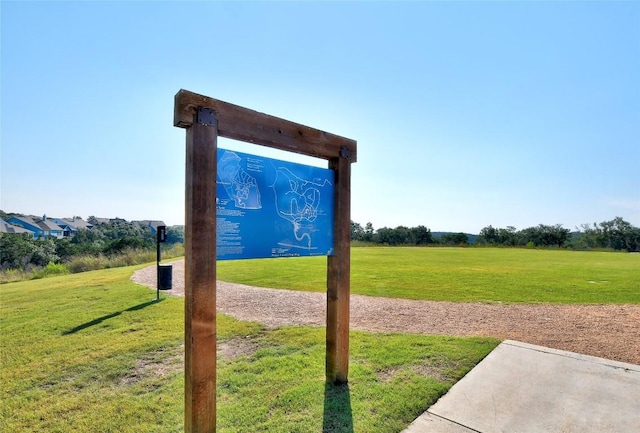 716 Dayridge Dr, Dripping Springs, TX 78620 - view of grassy yard