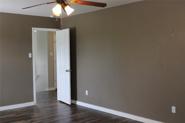 18354 Basket Flower Bnd, Elgin, TX 78621 - unfurnished room featuring ceiling fan, dark wood-style floors, and baseboards
