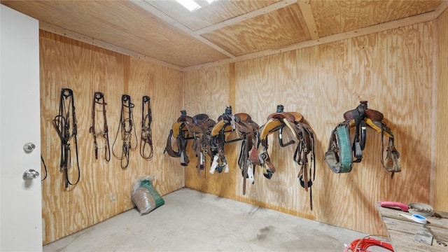 310 Hatter Dr, Moody, TX 76557 - view of stable