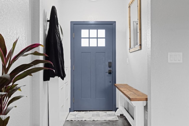 407 Osman Dr, Killeen, TX 76542 - entryway with a textured wall