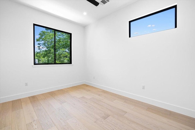 5409 Ave G Ave, Austin, TX 78751 - spare room with light wood-type flooring, baseboards, ceiling fan, and recessed lighting
