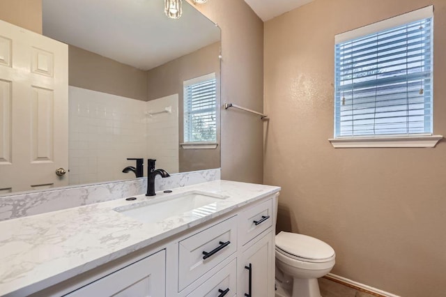 10517 S Canoa Hills Trl, Austin, TX 78717 - full bath with toilet, vanity, and tiled shower