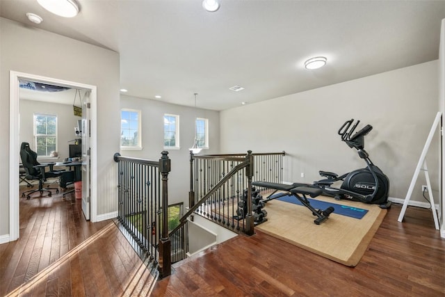 402 Dry Gulch Bnd, Cedar Park, TX 78613 - exercise room featuring wood-type flooring, baseboards, and recessed lighting