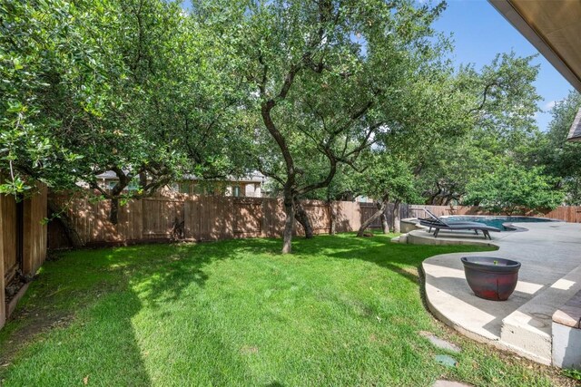 402 Dry Gulch Bnd, Cedar Park, TX 78613 - view of yard with a patio