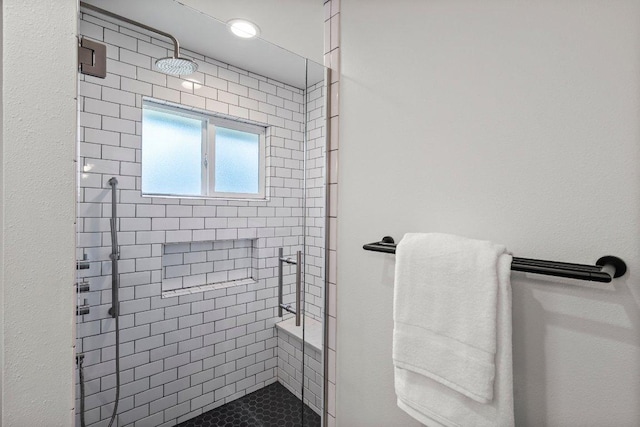 11701 Tanglebriar Trl, Austin, TX 78750 - full bath featuring a shower stall