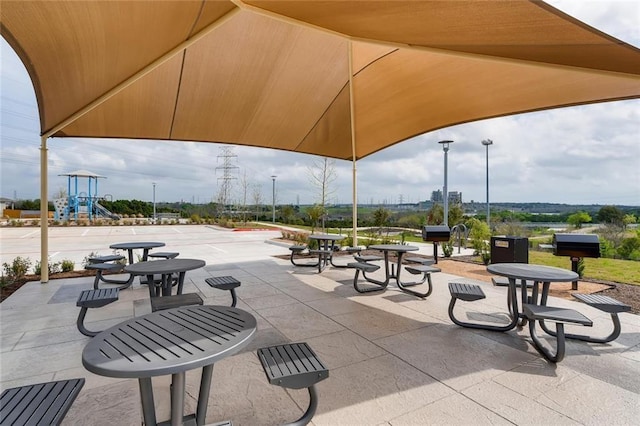 7812 City Top Blvd, Austin, TX 78724 - surrounding community featuring a patio