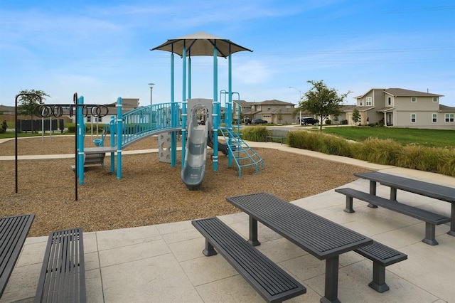 7812 City Top Blvd, Austin, TX 78724 - communal playground with a residential view