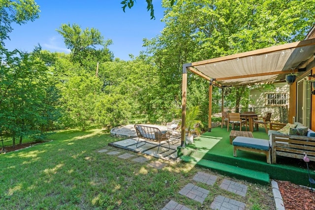 5105 Stone Gate Dr, Austin, TX 78721 - view of grassy yard with a patio and outdoor dining area