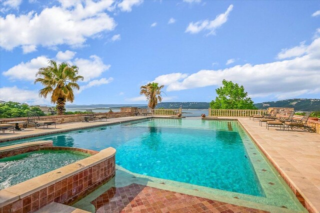 12861 Hughes Park Rd, Austin, TX 78732 - photo 20
