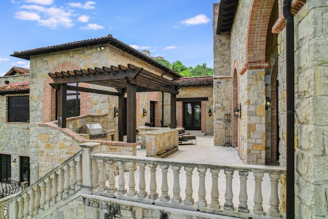 12861 Hughes Park Rd, Austin, TX 78732 - view of patio / terrace with area for grilling and a grill