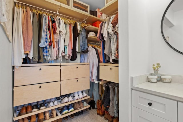 8907 Hunters Trce, Austin, TX 78758 - view of spacious closet