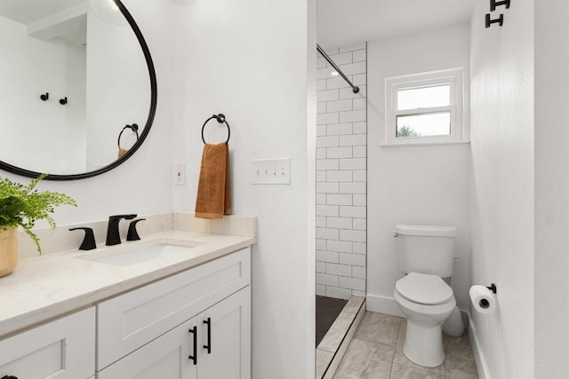 8907 Hunters Trce, Austin, TX 78758 - bathroom with vanity and tiled shower