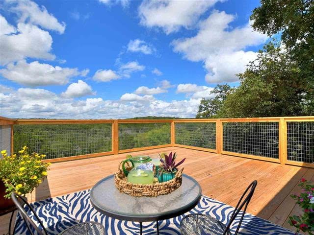 109 Ridgeview, Horseshoe Bay, TX 78657 - view of wooden terrace