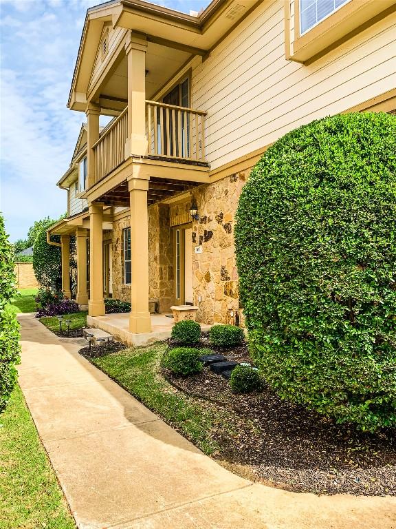 16100 S Great Oaks Dr Unit 1001, Round Rock, TX 78681 - photo 3