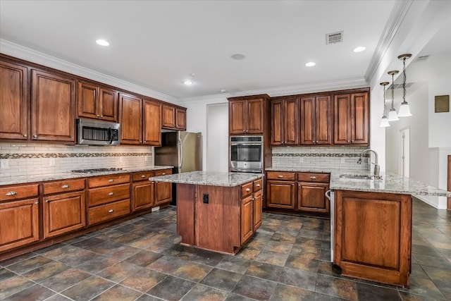 kitchen featuring a sink, stainless steel appliances, a peninsula, tasteful backsplash, and crown molding