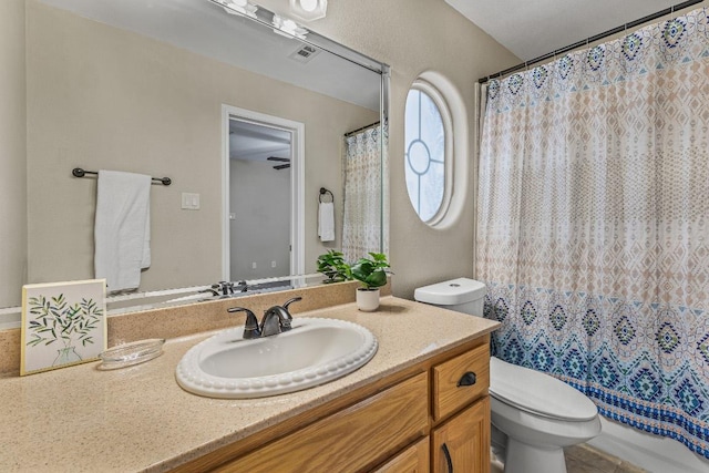 1420 Gomer Ln, Harker Heights, TX 76548 - full bathroom featuring vanity and a shower with shower curtain