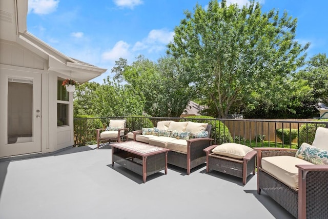 9127 Edwardson Ln, Austin, TX 78749 - view of patio with an outdoor hangout area