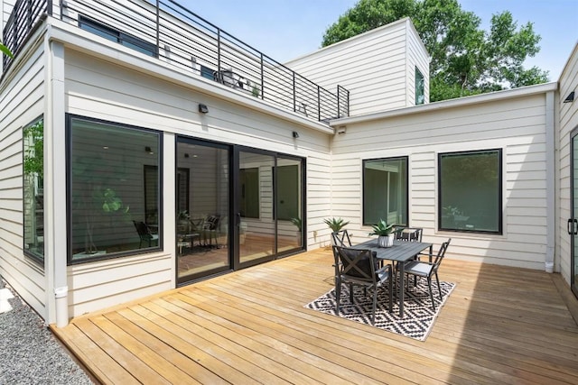 2003 Karen Ave Unit A, Austin, TX 78757 - deck with outdoor dining space