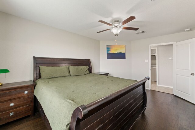 200 Circle Way Unit 8E, Jarrell, TX 76537 - bedroom with dark wood-style floors, a ceiling fan, and baseboards