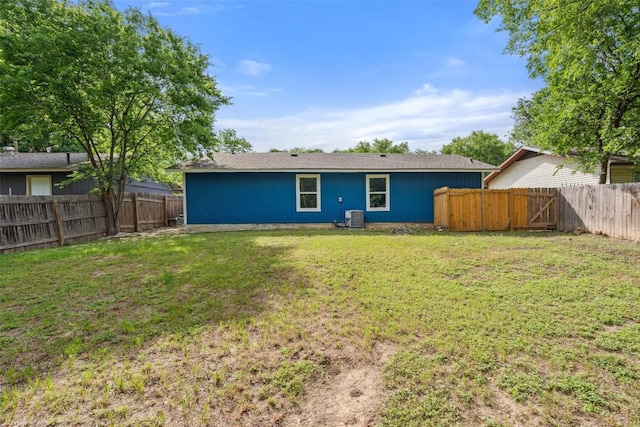 7000 Carwill Dr, Austin, TX 78724 - rear view of property with cooling unit