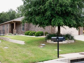 834 Salado Creek Ln, Georgetown, TX 78633 - view of front of house with a front lawn