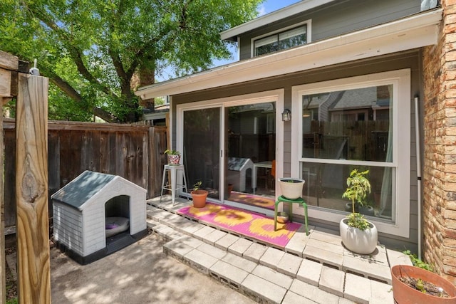 1605 Coronado Hills Dr Unit B, Austin, TX 78752 - view of patio featuring fence