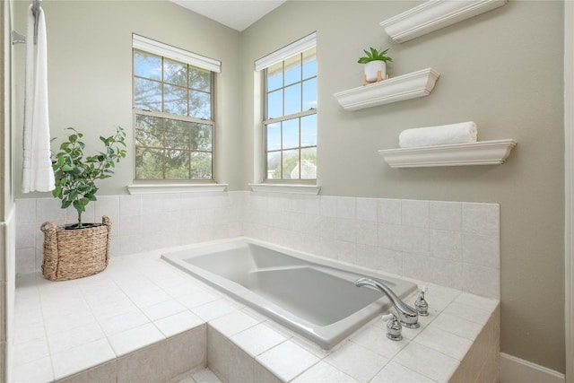 28920 Country Dr, New Braunfels, TX 78132 - full bathroom featuring a bath
