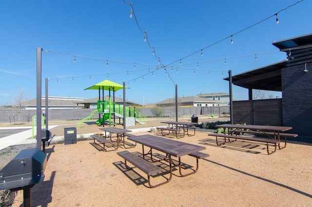 217 Deserti Rd, Leander, TX 78641 - surrounding community featuring fence