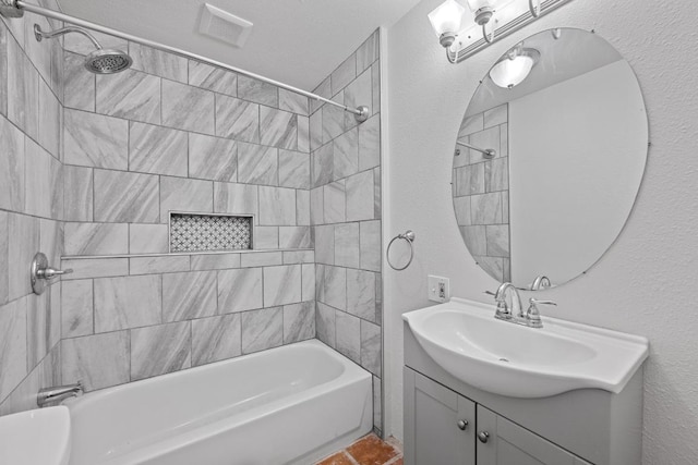 713 Patterson Ave, Austin, TX 78703 - full bath with vanity and bathing tub / shower combination