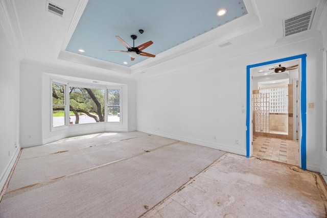 106 Sendera Bonita, Austin, TX 78734 - spare room with ceiling fan, a tray ceiling, ornamental molding, and recessed lighting
