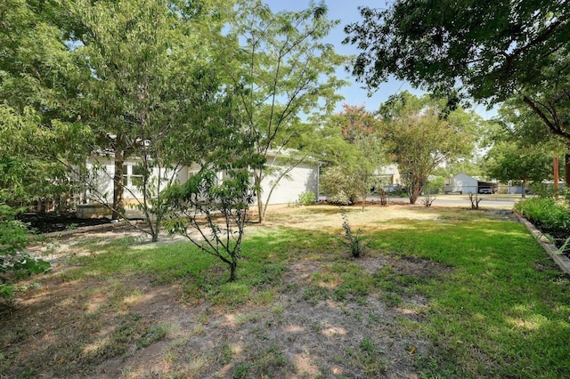 611 N Adams St, Fredericksburg, TX 78624 - photo 26