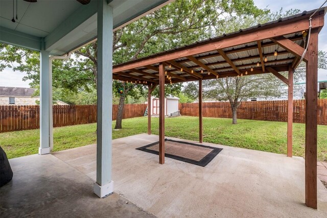 146 Long Shadow Dr, Bastrop, TX 78602 - view of patio featuring a ceiling fan
