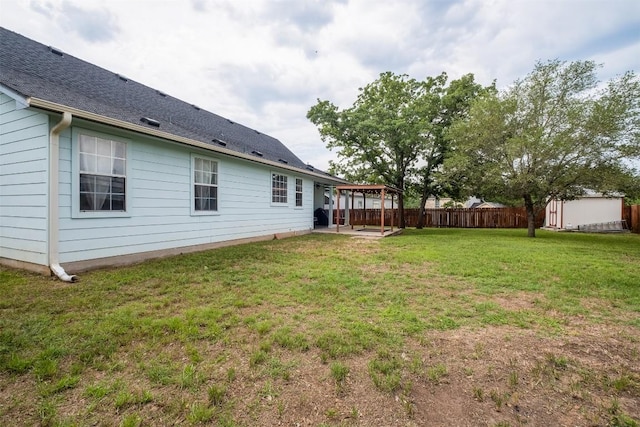 146 Long Shadow Dr, Bastrop, TX 78602 - view of yard with a patio