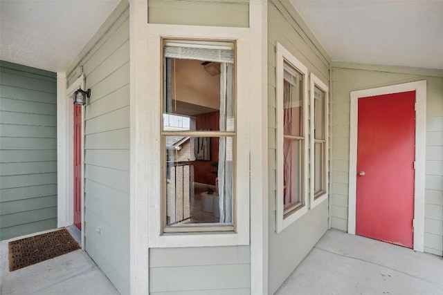 2104 Cullen Ave Unit 223, Austin, TX 78757 - doorway to property featuring a porch