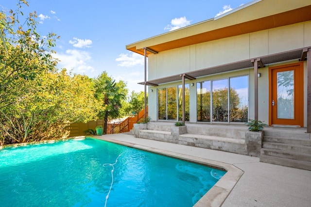5309 Sendero Hills Pkwy, Austin, TX 78724 - view of outdoor pool
